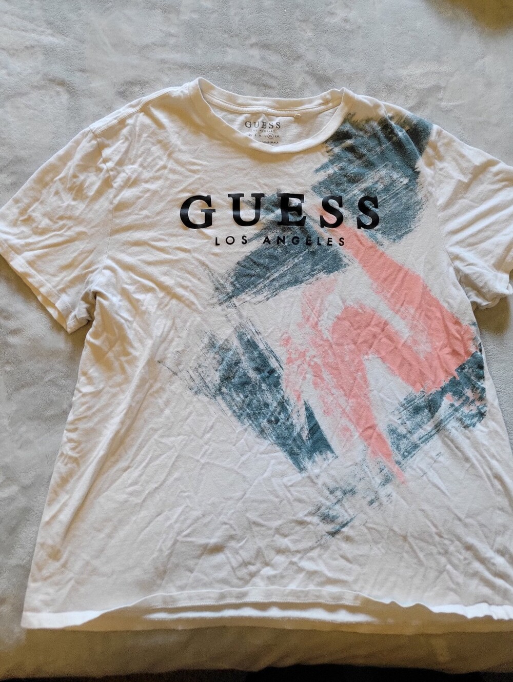 GUESS | White Graphic Tee with Teal Accent